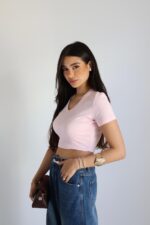 ⁦וי בטן קצר⁩ – תמונה ⁦2⁩