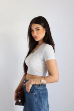 ⁦וי בטן קצר⁩ – תמונה ⁦34⁩