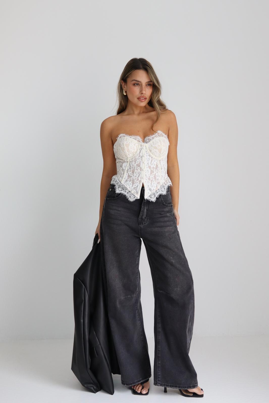 WhatsApp Image 2026-02-12 at 00.29.25 (2)