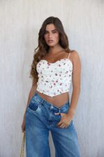 ⁦מחוך פרחוני⁩ – תמונה ⁦2⁩