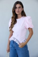 ⁦חולצה תחרה מלמלה⁩ – תמונה ⁦2⁩