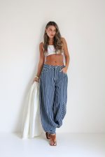 ⁦ג׳ינס פסים כפתור תחתון כהה⁩ – תמונה ⁦16⁩