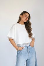 ⁦חולצה קרופ שילוב תחרה⁩ – תמונה ⁦3⁩