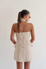 ⁦חליפה חצאית קולר פפיון⁩ – תמונה ⁦3⁩