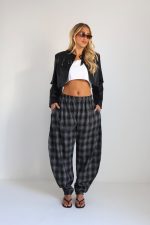 ⁦מכנסיים בלון משבצת⁩ – תמונה ⁦28⁩