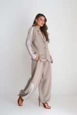 ⁦חליפה ג׳קט פסים⁩ – תמונה ⁦2⁩