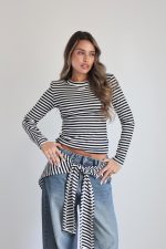 ⁦חולצה שילוב עליונית⁩ – תמונה ⁦15⁩