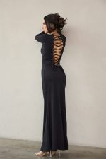 ⁦שמלה קשירות בגב⁩ – תמונה ⁦2⁩